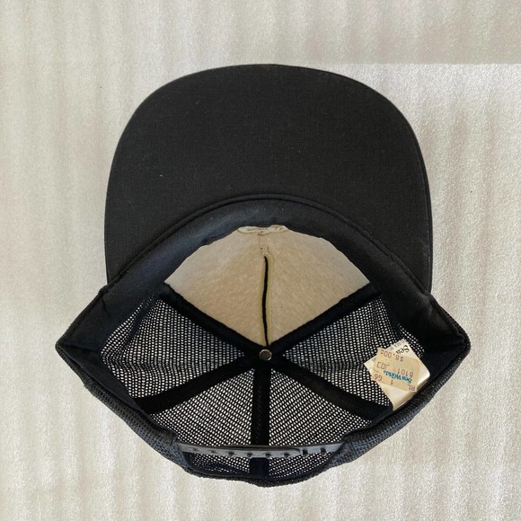 Vintage 80S SEA WORLD Snapback Trucker Mesh Hat Black Gold Embroidered Foam - Picture 7 of 8